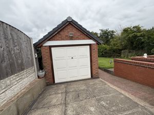 Photo 17- click for photo gallery